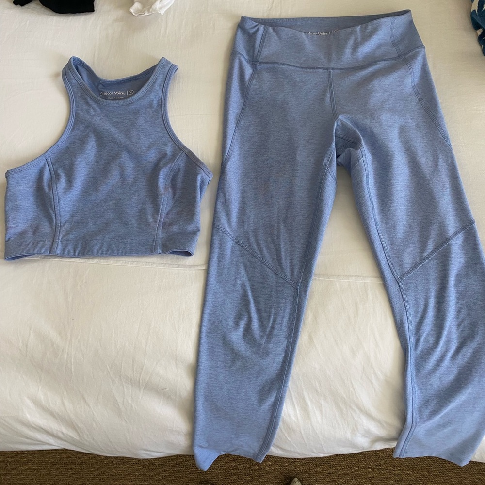 Outdoor Voices 3/4 Warmup Legging and Venus Crop Top in Lilac / Sky Blue